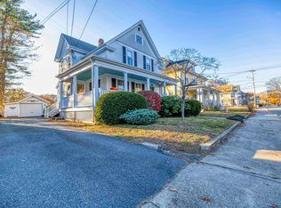 22 Hodges St, Attleboro, MA 02703