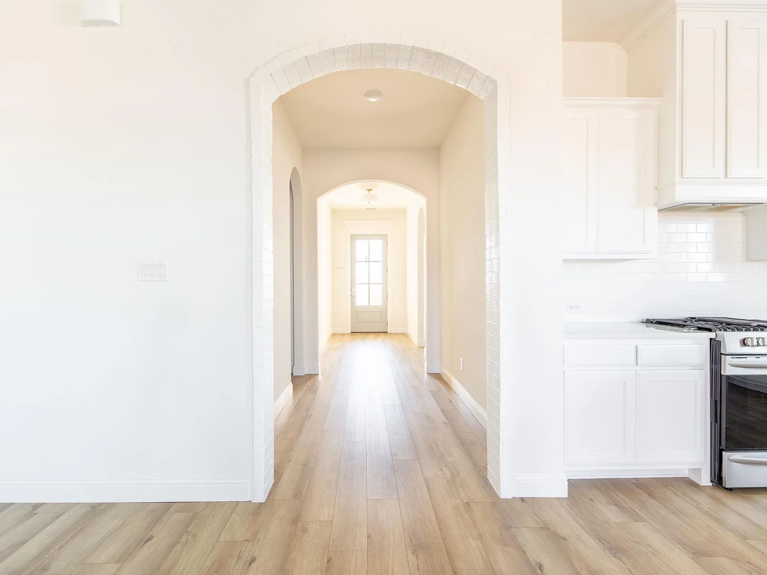 232 Observation Dr N — Photo 3