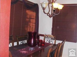 112 N Locust Ave, Compton, CA 90221