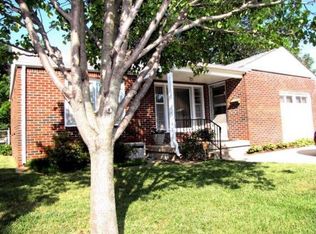 711 S Prairie Park Rd, Wichita, KS 67218