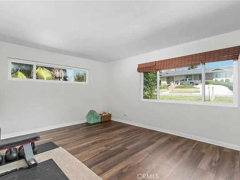 11758 Grant Dr — Photo 26