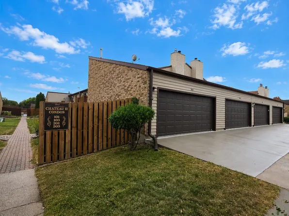 1530 35th St S #A-101, Fargo, ND 58103