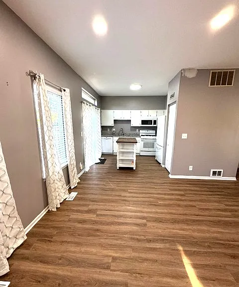 14225 S Napa Cir — Photo 3