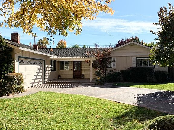 5th image of 1482 Gerhardt Ave