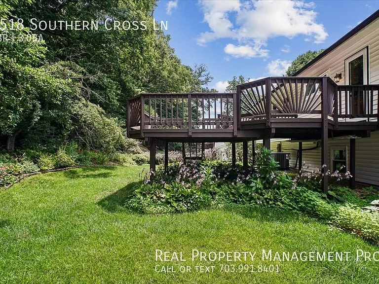 9518 Southern Cross Ln — Photo 30