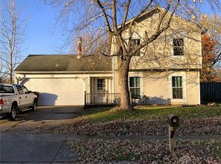 1065 Dixie Dr, New Lebanon, OH 45345