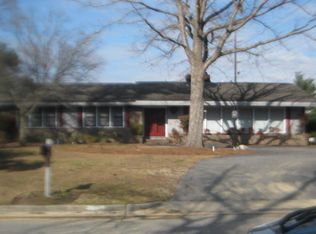 3500 Woodlawn Rd, Rocky Mount, NC 27804