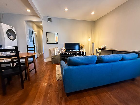 4th image of 344 Centre St #2
