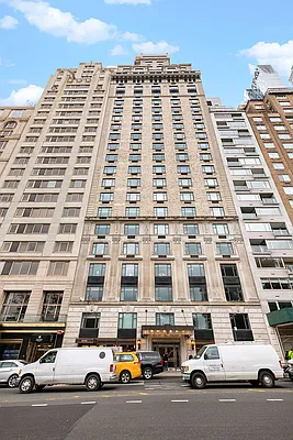 Rented by Compass | media 31