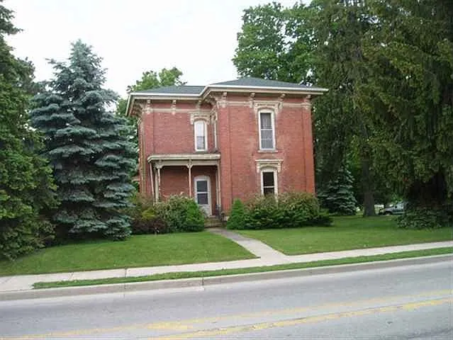 207 W Central Ave photo 1