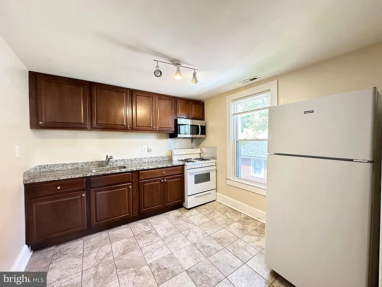 4709 Branchville Rd #2 — Photo 5
