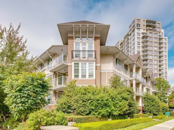 3651 Foster Ave #310, Vancouver, BC V5R 0A2