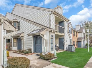 111 Sunshine Ct #111, Parlin, NJ