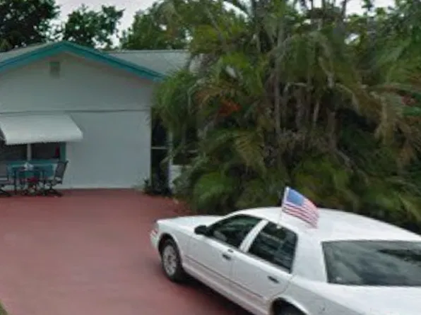 14326 Ardel Dr, Palm Beach Gardens, FL 33410