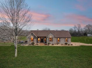 1457 Absher Branch Rd, Westmoreland, TN 37186