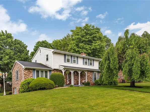 600 Buckingham Dr, Greensburg, PA 15601