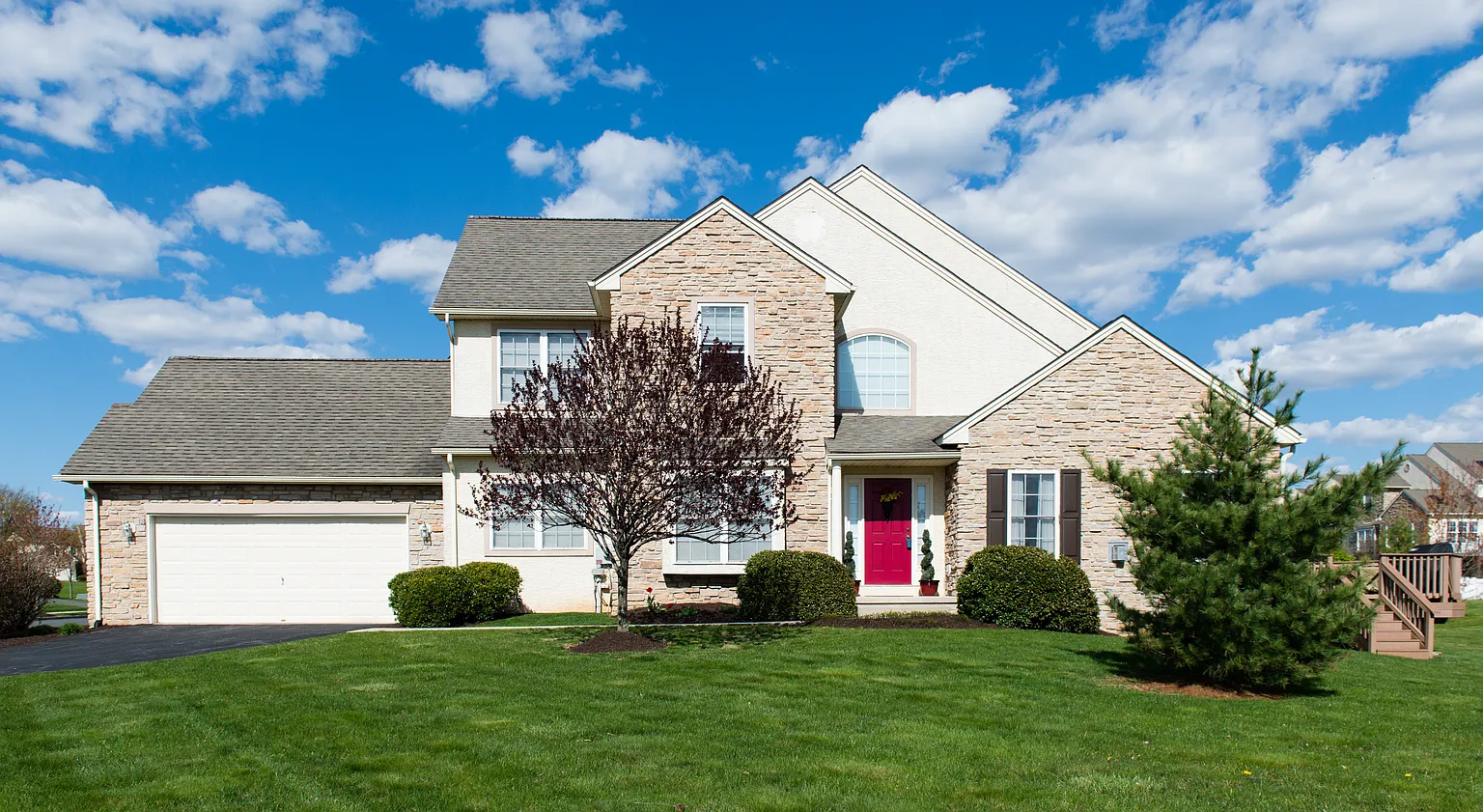 2467 Thistle Rd photo 1