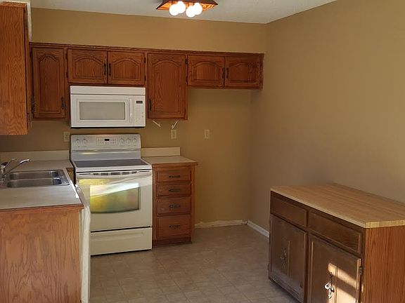 Open kitchen