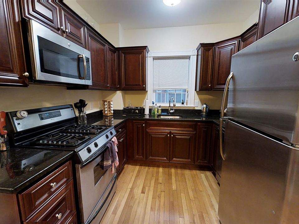 landlord_unit_photo_8587703_1