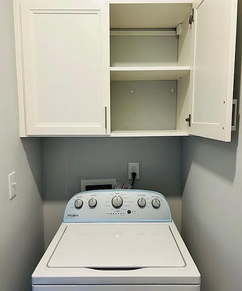 Laundry with storage