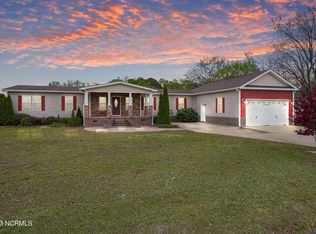 404 Haw Branch Rd, Richlands, NC 28574