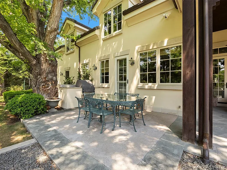 1350 E Greenwood Ln — Photo 44