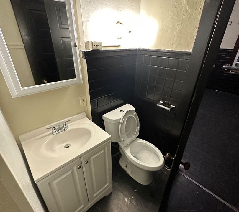 1st image of 2768-2770 N 28th St #2768