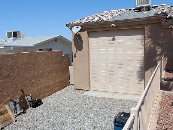 4th image of 3670 Canyon Cove Dr