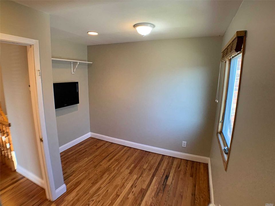 1st image of 2971 Len Dr