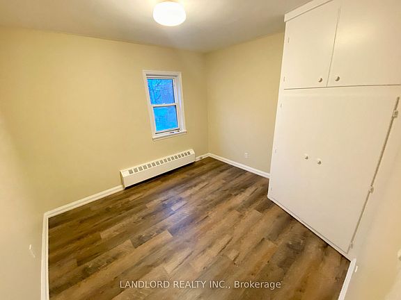 5th image of 2A Thyra Ave #201