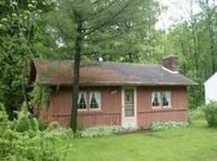 7302 Hemlock Rd, Lexington, MI 48450