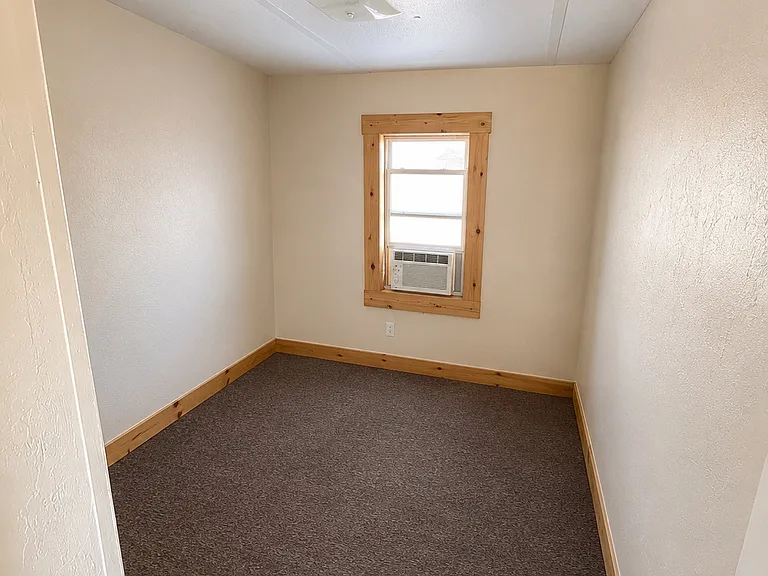 84 Castle Rock Rd — Photo 14