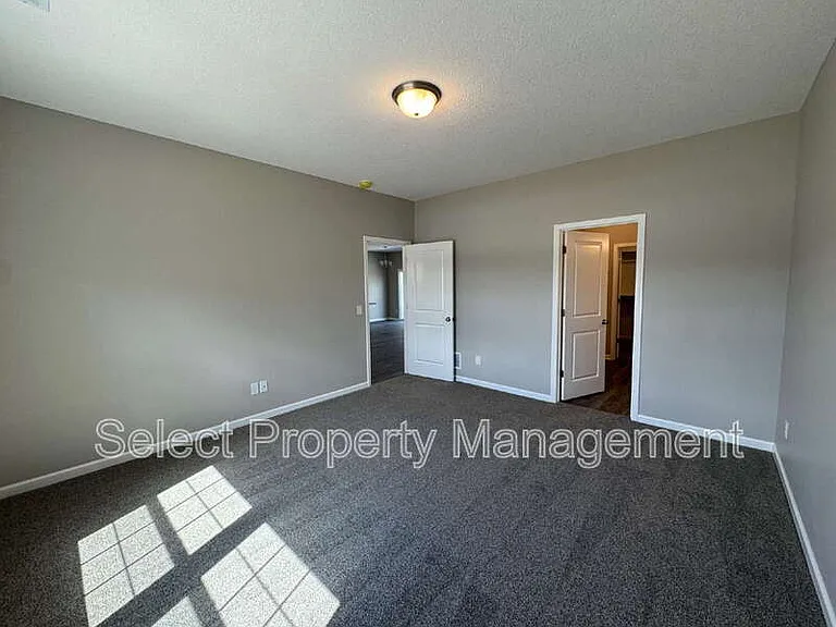 8796 Elmont Cv — Photo 15
