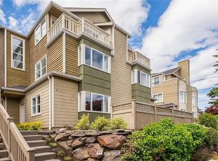 3611 22nd Ave W #B, Seattle, WA 98199