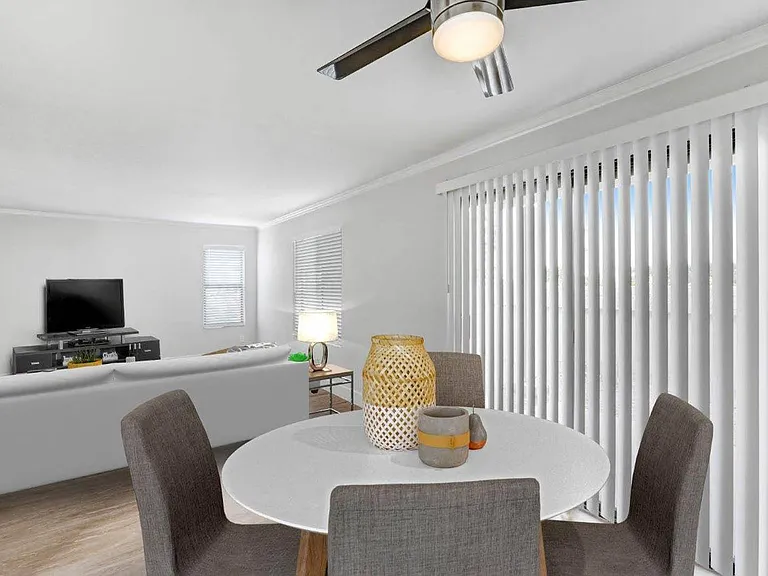 The Park Apartments — Photo 20