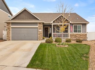 636 Park Edge Cir, Windsor, CO 80550