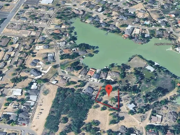 972 S Kika De La Garza Blvd, La Joya, TX 78560