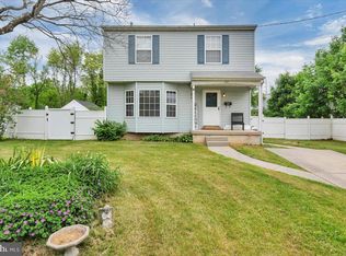 207 S Atlantic Ave E, Stratford, NJ 08084