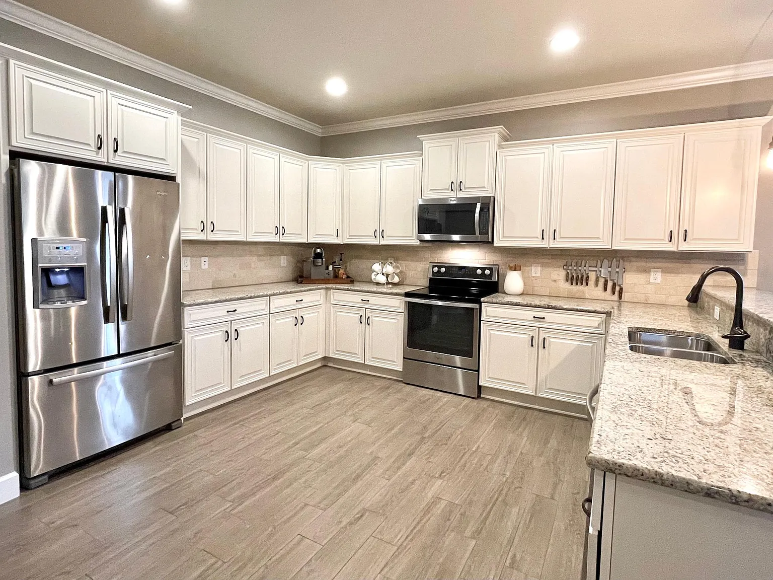 20283 Cypress Shadows Blvd — Photo 2