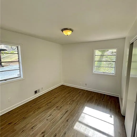 2908 Skyland Dr NE — Photo 6