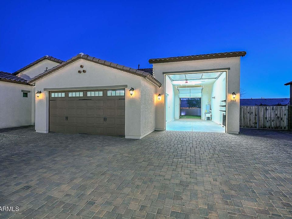 1st image of 16871 W CIELO GRANDE Avenue