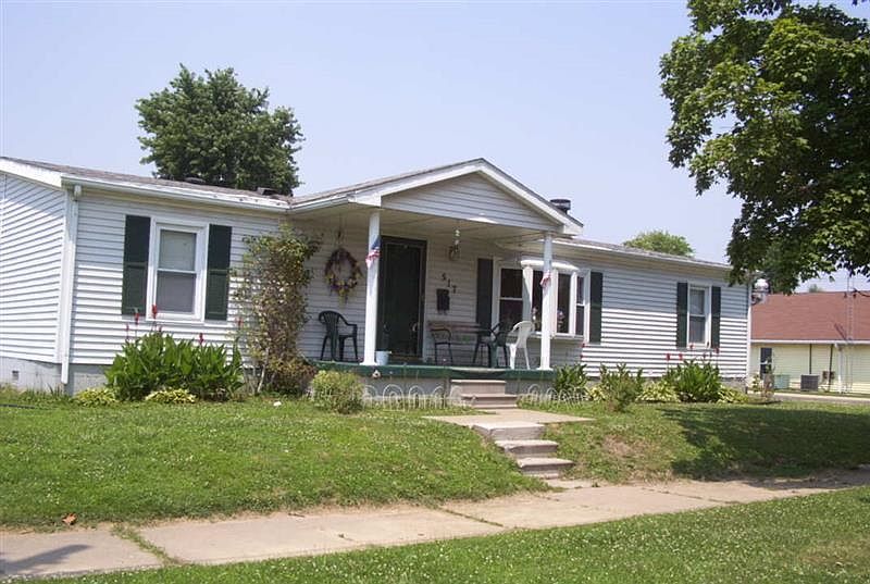 1st image of 517 Washington St
