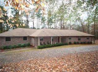 175 Creek Ridge Dr, Lagrange, GA 30240
