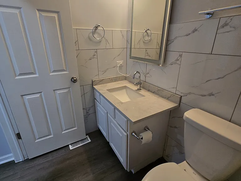 1441 Wyndham Cove Ln — Photo 25