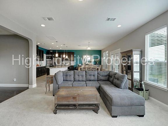 2nd image of 1404 Bovina Dr