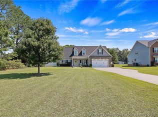 7007 Pope Cashwell Ct, Hope Mills, NC 28348