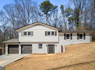 3001 W Potomac Dr, East Pt, GA 30344