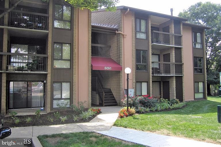 1st image of 6091 Majors Ln Unit 6