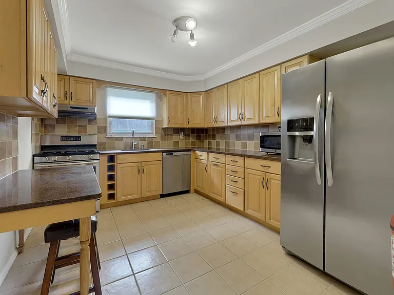 2 Carlen Ct #1 — Photo 10