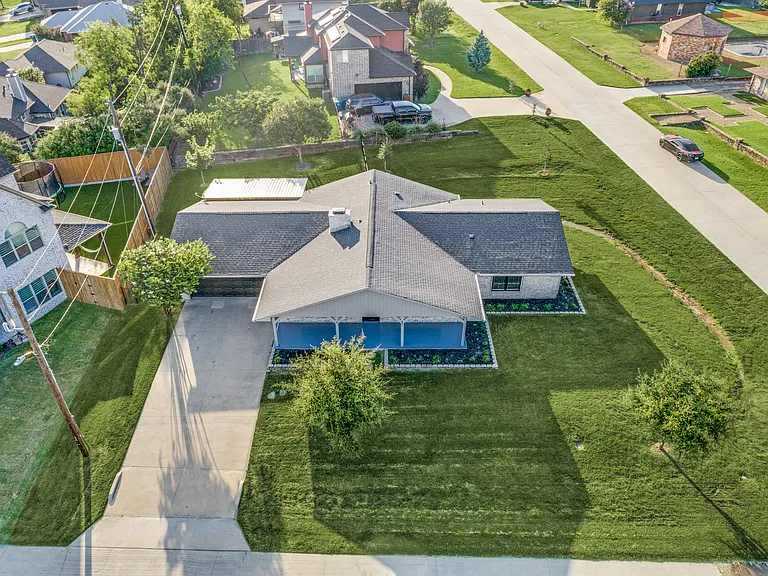Large Corner Lot!